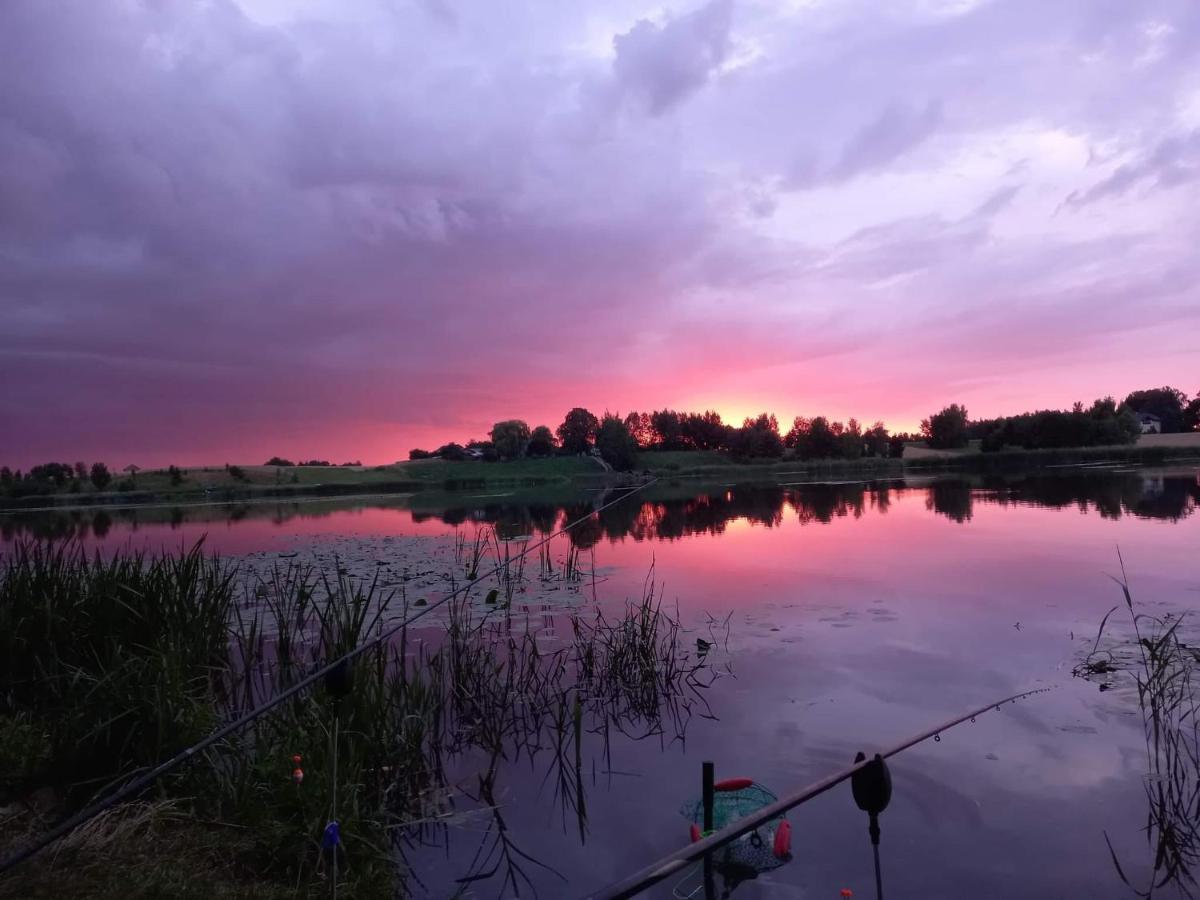 Hytte Na Wyspie -,,Roztoczanskie Morze" Kulikow Esterno foto